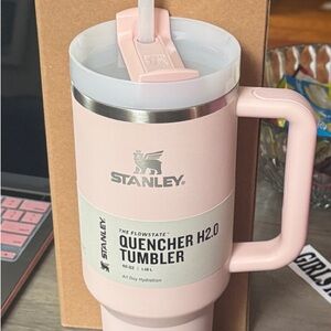 Stanley Light Pink Quencher H2.0 Travel Tumbler with Handle
